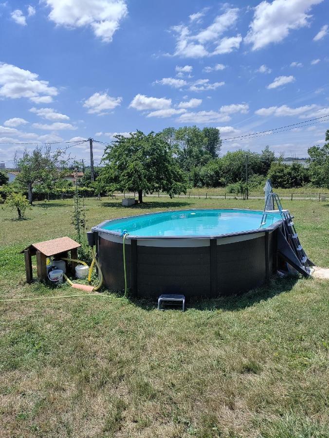 Chez Chapelle In The Heart Of The Gascony With Pool And Hot Tub Lejlighed Auch Eksteriør billede